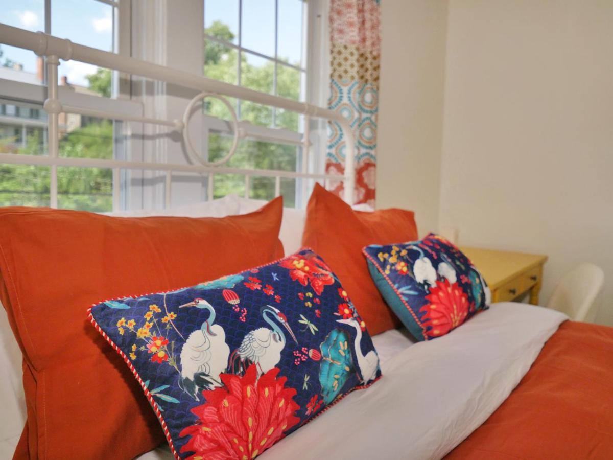 Deck View Of Hudson River & Mt Beacon / Boho Suite 纽堡 外观 照片